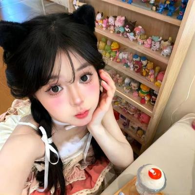 分钗合钿常相忆